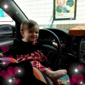 Meet your Posher, Kelly